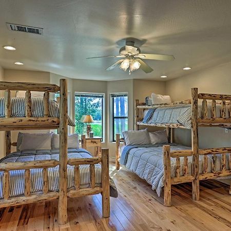 Serene Lakeside Cabin With Decks And Edler Lake Views! ไพน์ท็อป-เลคไซด์ ภายนอก รูปภาพ