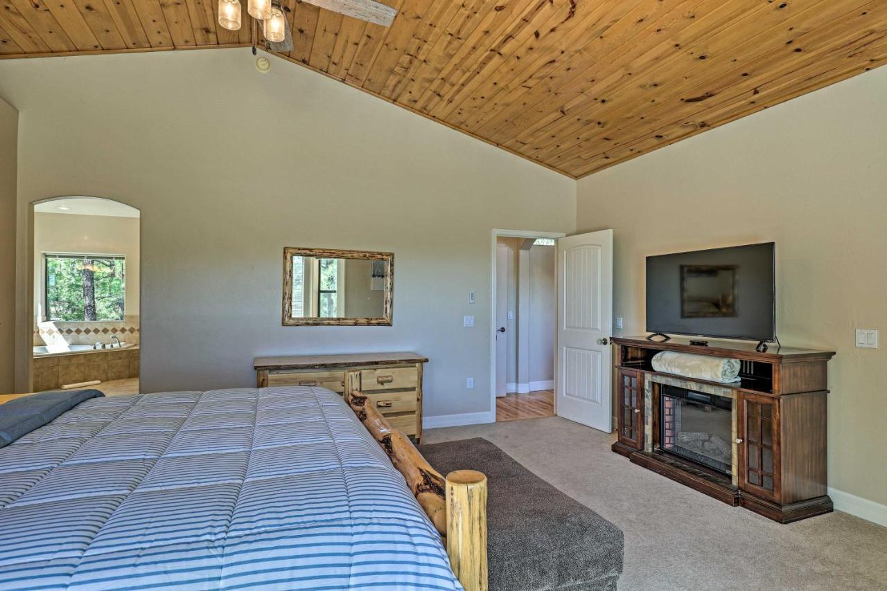 Serene Lakeside Cabin With Decks And Edler Lake Views! ไพน์ท็อป-เลคไซด์ ภายนอก รูปภาพ